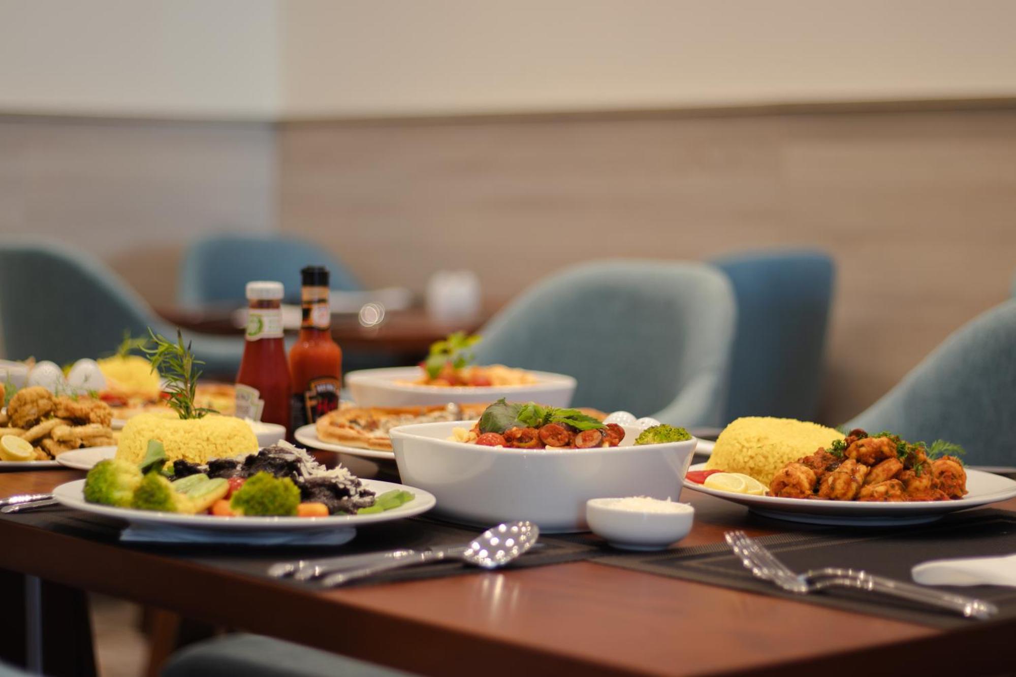Saray Pyramids & Museum View Hotel Kafrat al Jabal Luaran gambar