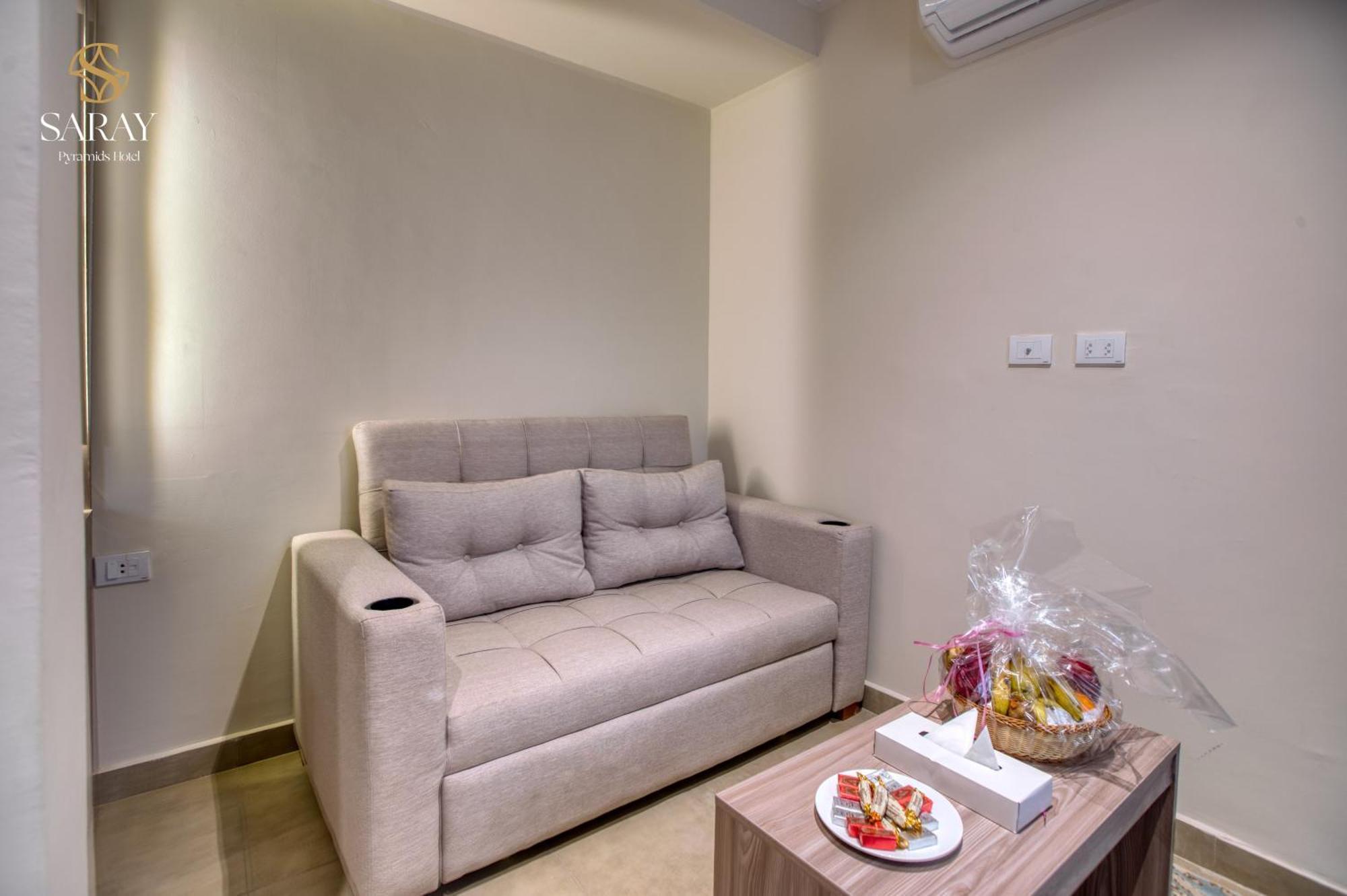 Saray Pyramids & Museum View Hotel Kafrat al Jabal Bilik gambar
